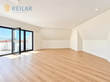 Apartamento T3 para Venda em Santa Iria de Azoia, São João da Talha e Bobadela