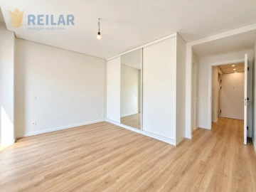 Apartamento T3 para Venda em Santa Iria de Azoia, São João da Talha e Bobadela