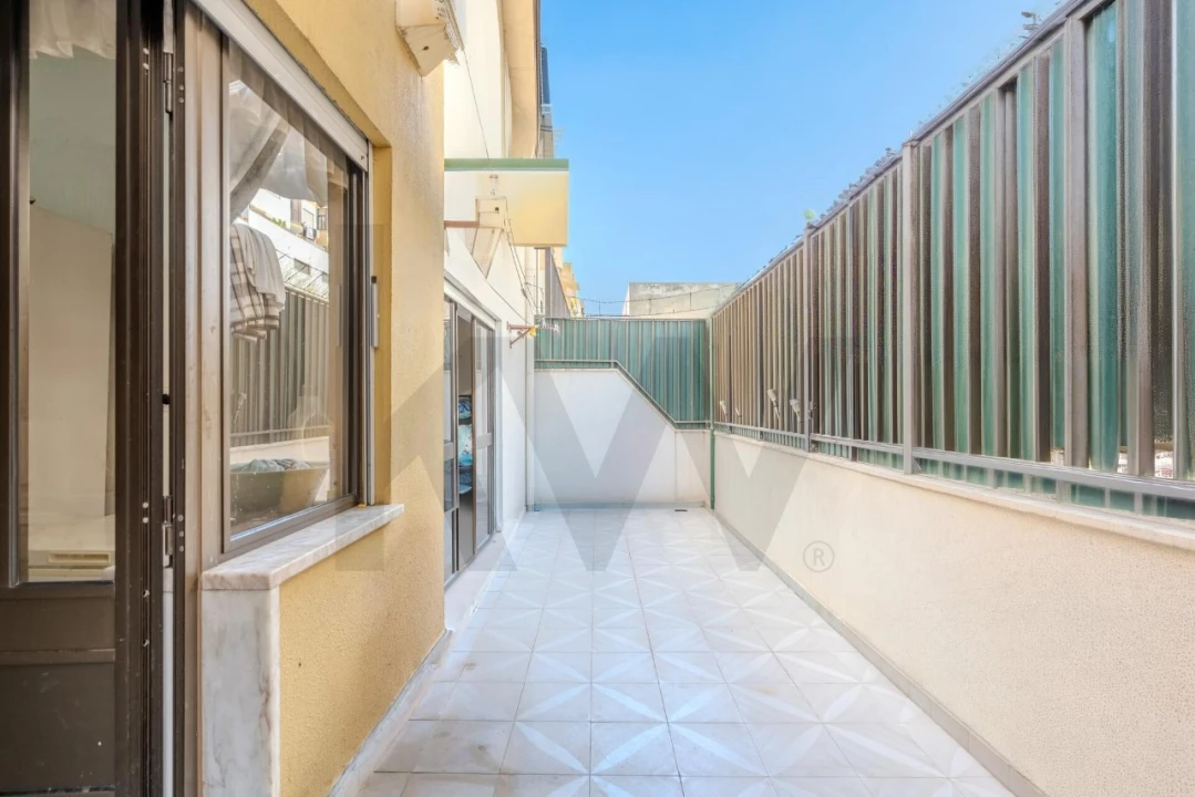 Apartamento T3 para Venda em Laranjeiro e Feijó Foto 6