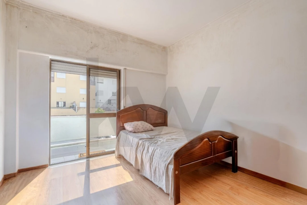 Apartamento T3 para Venda em Laranjeiro e Feijó Foto 10