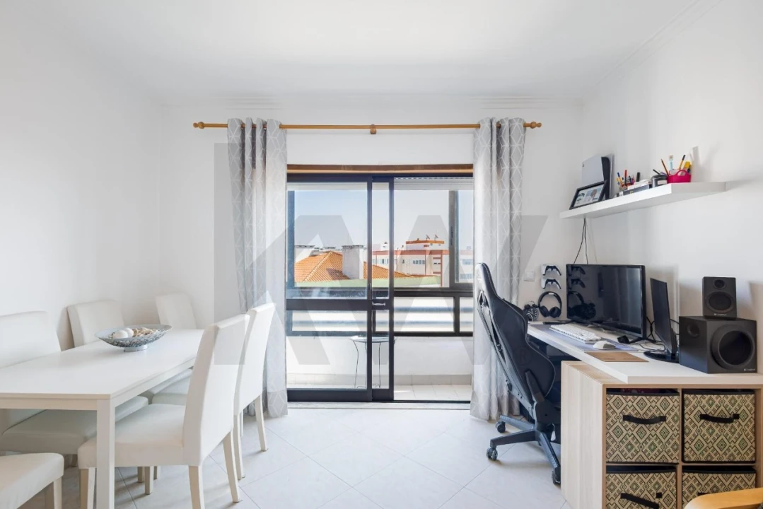 Apartamento T2 para Venda em Massamá e Monte Abraão Foto 4
