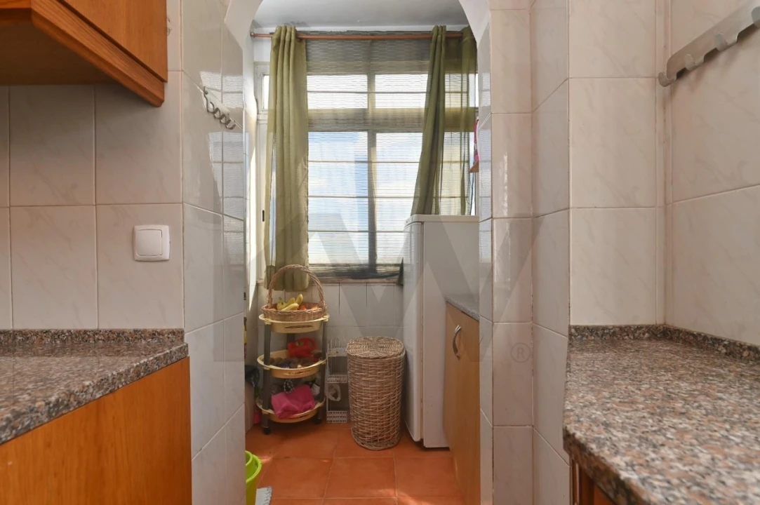 Apartamento T3 para Venda em Massamá e Monte Abraão Foto 14
