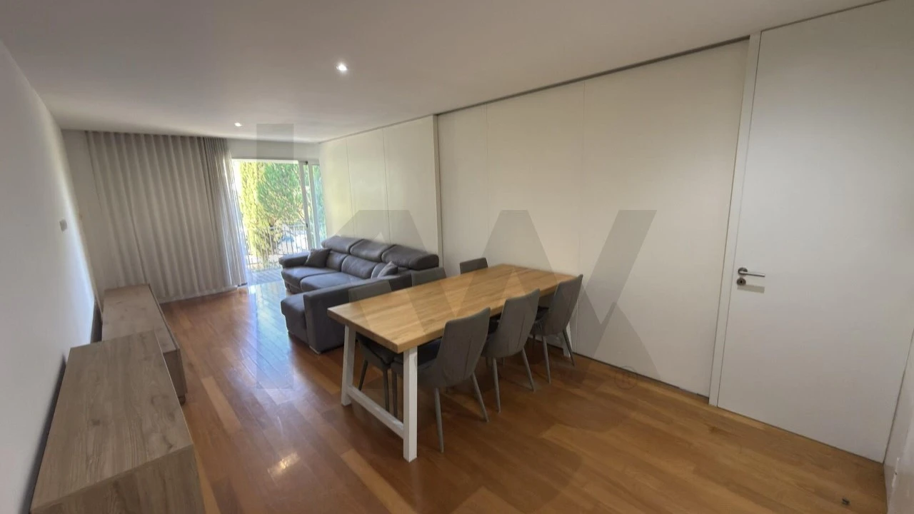 Apartamento T3 para Venda em Queluz e Belas Foto 7