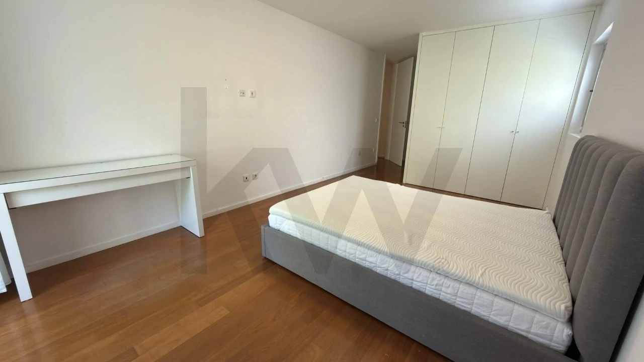 Apartamento T3 para Venda em Queluz e Belas Foto 27