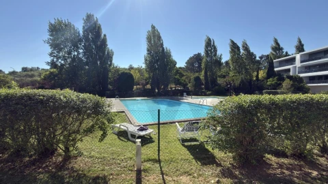 Apartamento T3 para Venda em Queluz e Belas
