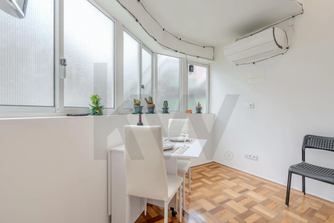 Apartamento T2 para Venda em Penha de França Foto 18