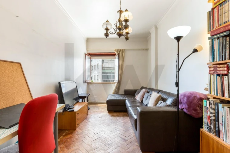 Apartamento T4 para Venda em Queluz e Belas Foto 7