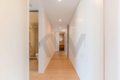 Apartamento T3 para Venda em Campolide