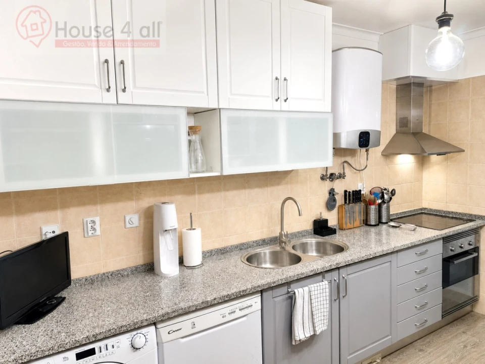 Apartamento T3 para Venda em São Domingos de Rana Foto 3