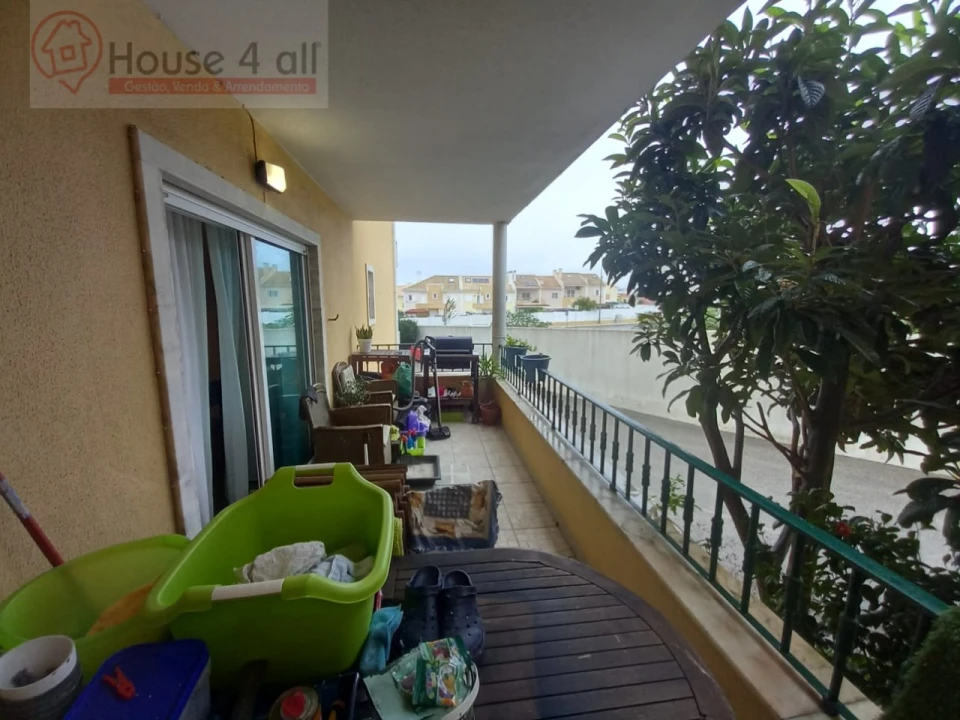 Apartamento T3 para Venda em São Domingos de Rana Foto 13