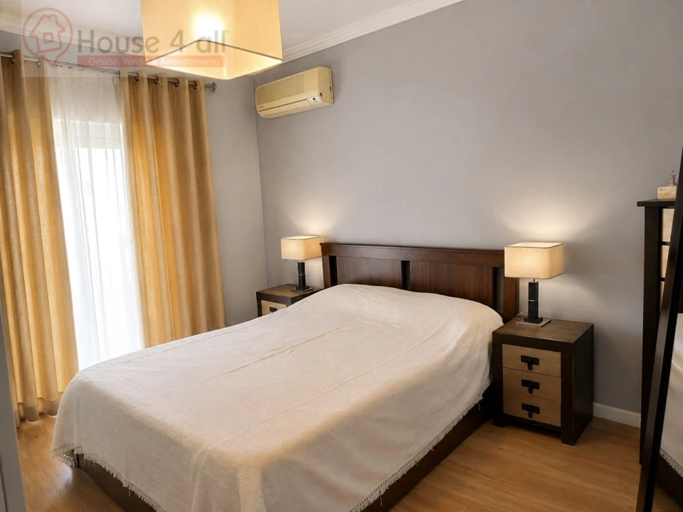 Apartamento T3 para Venda em São Domingos de Rana Foto 19