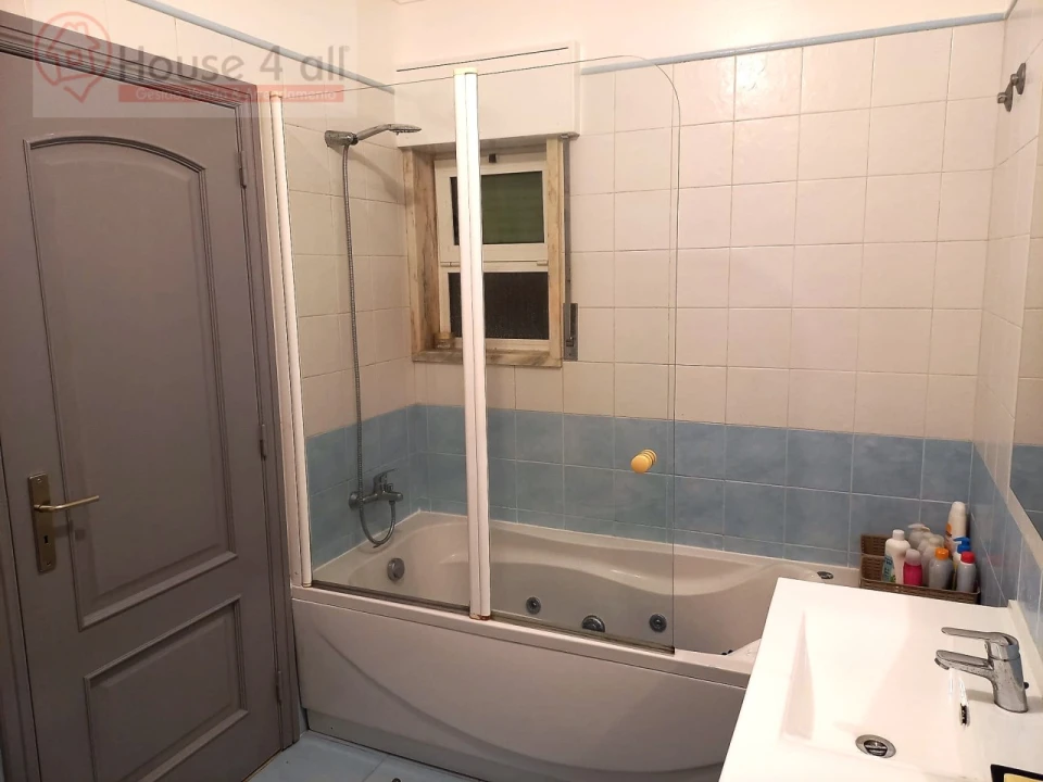 Apartamento T3 para Venda em São Domingos de Rana Foto 25