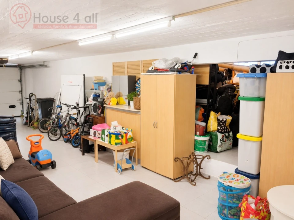 Apartamento T3 para Venda em São Domingos de Rana Foto 28