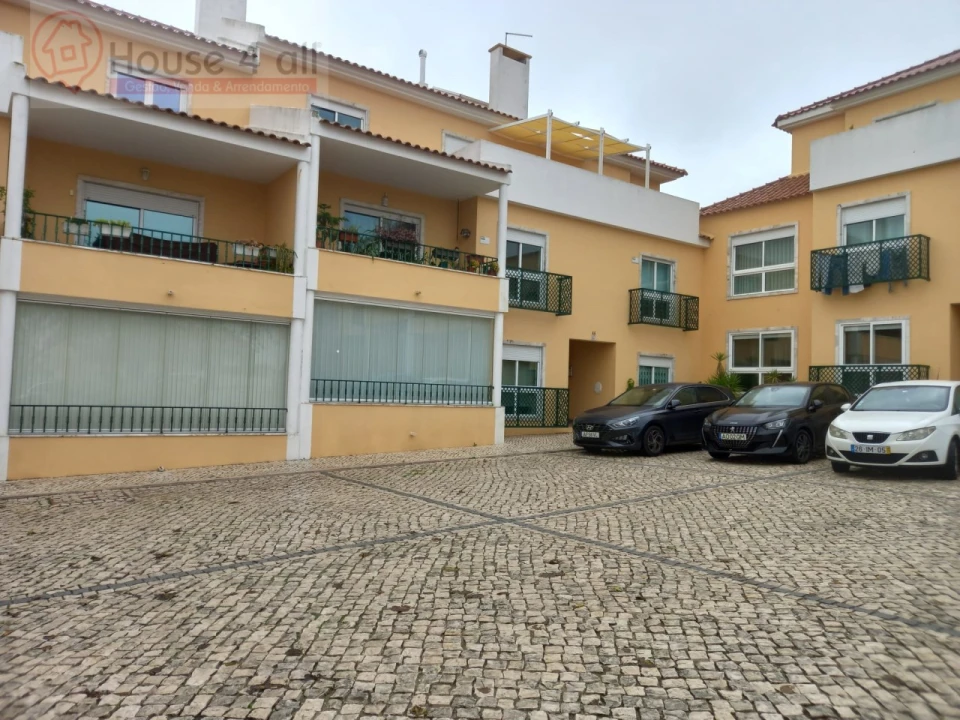 Apartamento T3 para Venda em São Domingos de Rana Foto 33