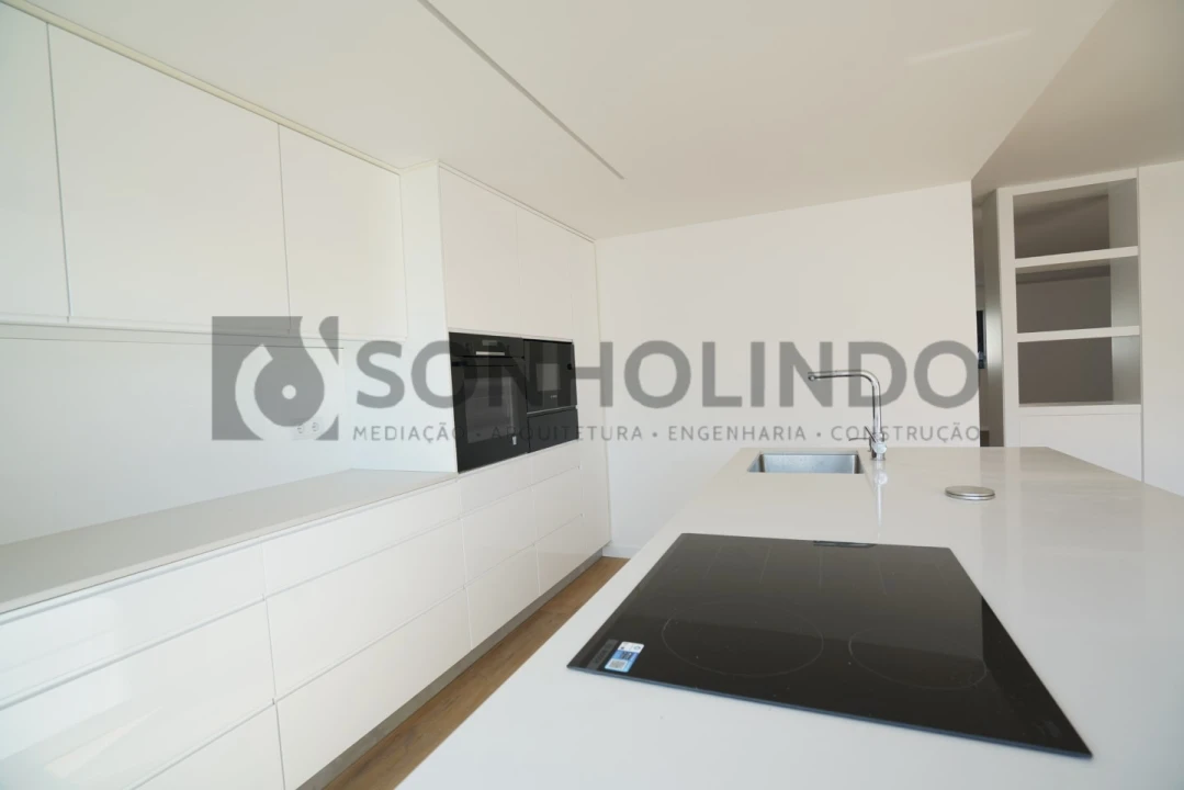 Moradia T3 para Venda em Cidade da Maia Foto 6