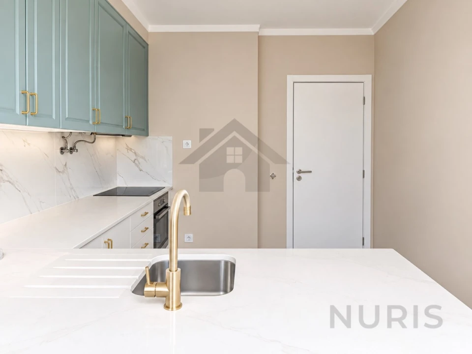 Apartamento T2 para Venda em Portimão Foto 2