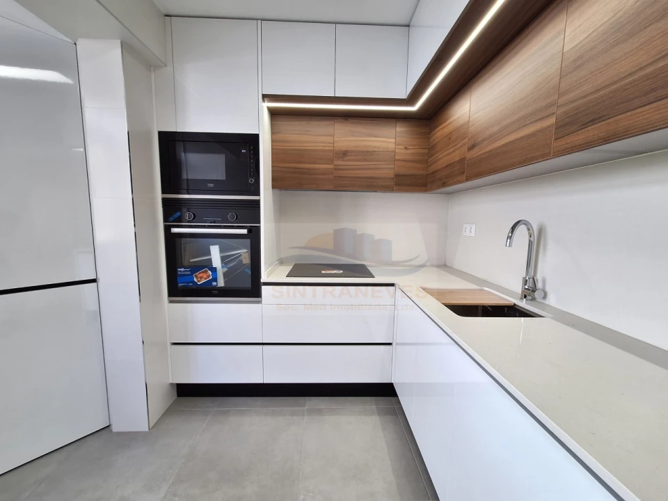 Apartamento T2 para Venda em Mina de Água Foto 2