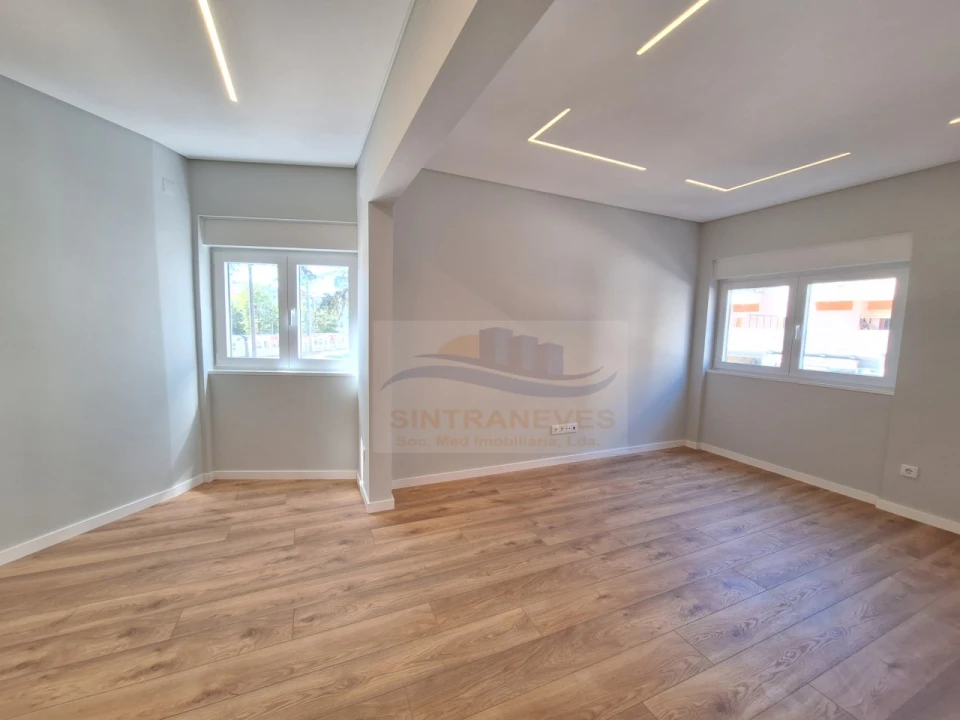 Apartamento T2 para Venda em Mina de Água Foto 6
