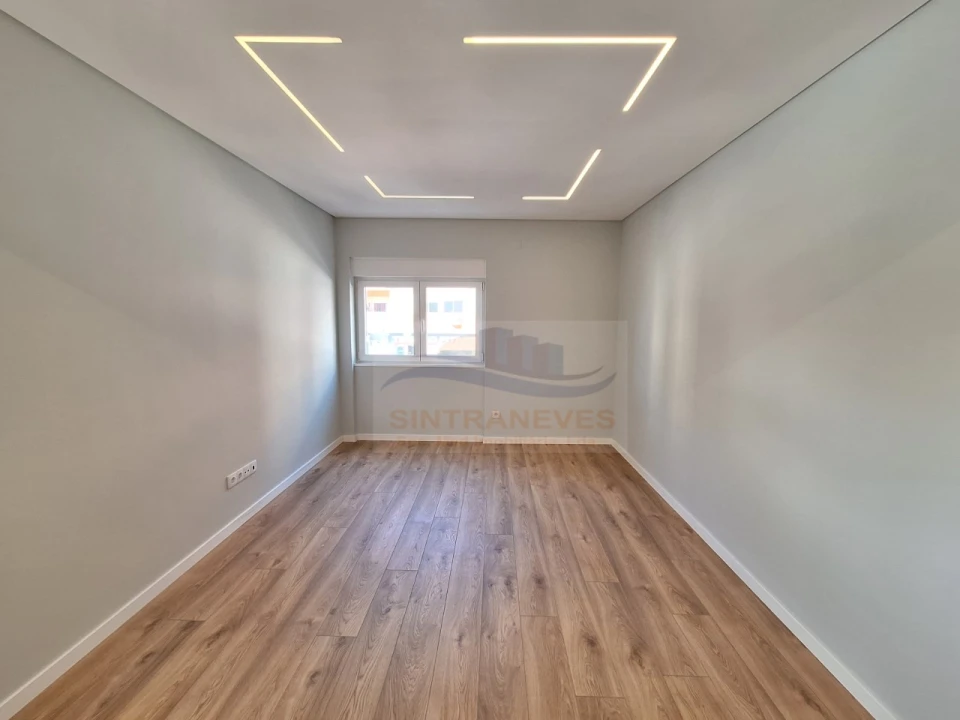 Apartamento T2 para Venda em Mina de Água Foto 7