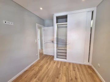 Apartamento T2 para Venda em Mina de Água