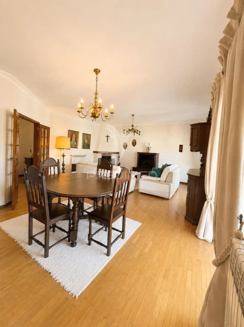 Apartamento T3 para Venda em Valença, Cristelo Covo e Arão