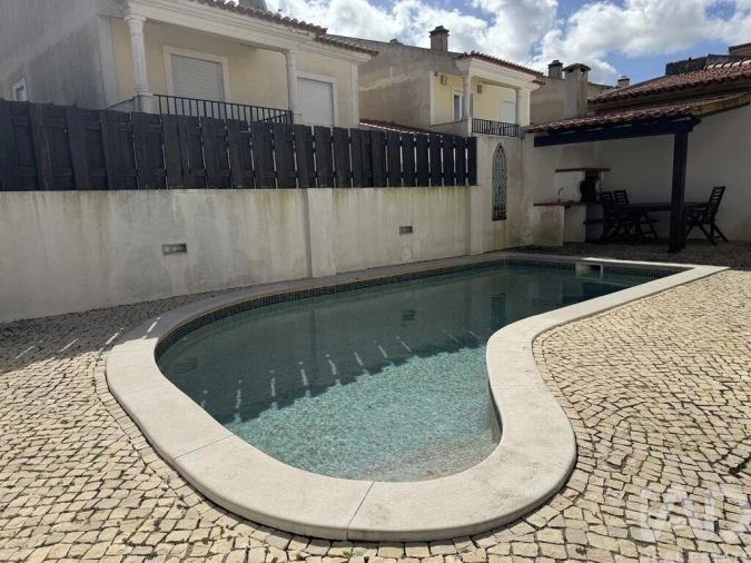 Moradia T4 para Venda em Santa Barbara Foto 17