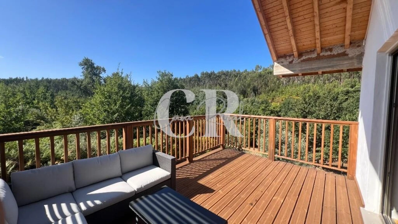 Moradia T2 para Venda em Graça Foto 23