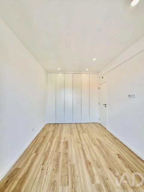 Apartamento T1 para Venda em Amora