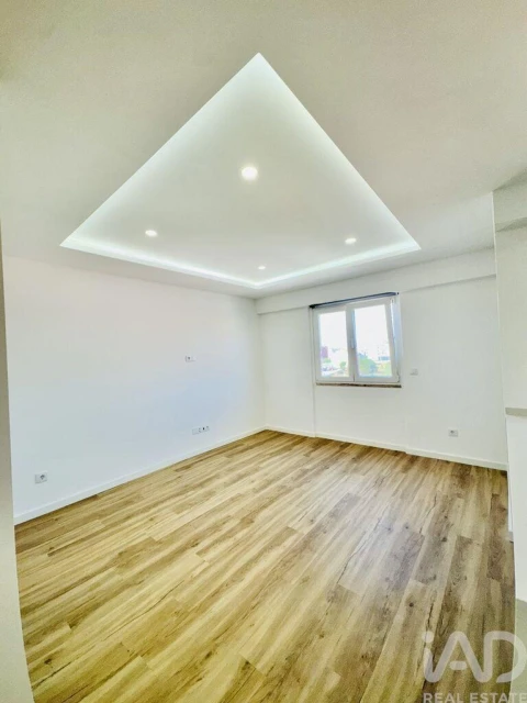 Apartamento T1 para Venda em Amora