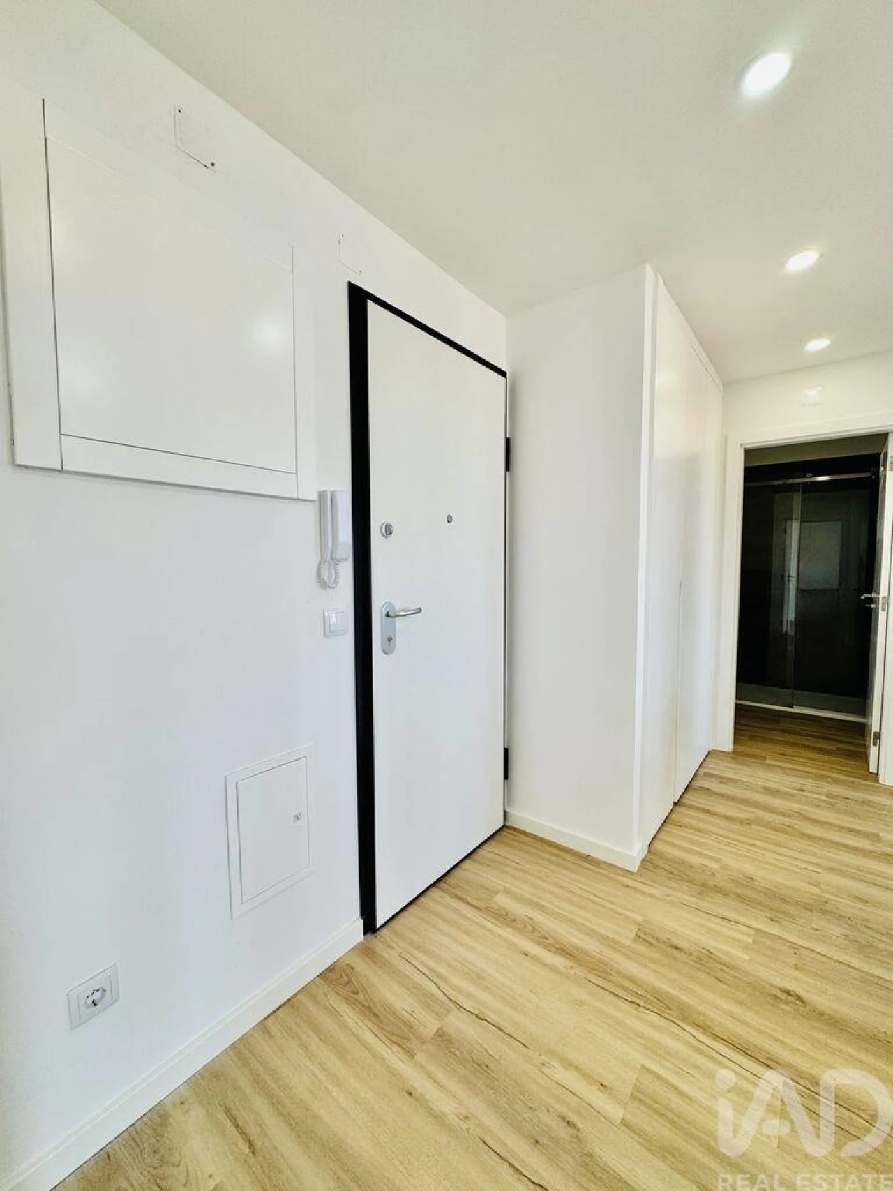 Apartamento T1 para Venda em Amora Foto 13