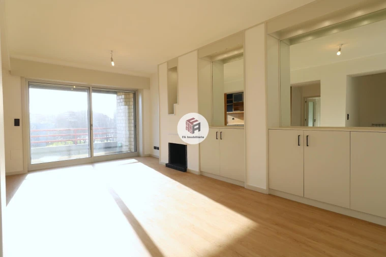 Apartamento T2 para Arrendamento em Matosinhos e Leça da Palmeira Foto 9