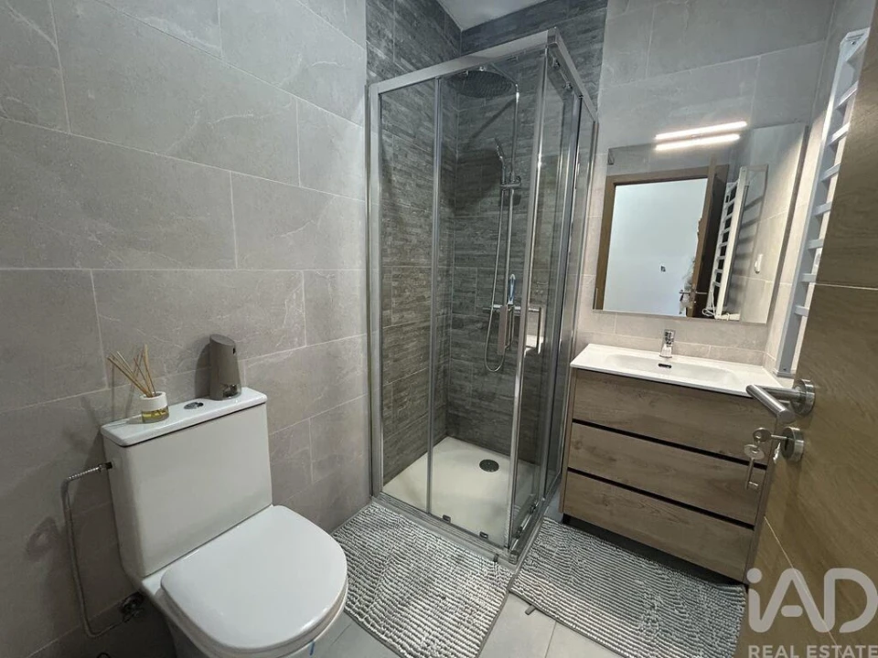 Apartamento T3 para Venda em Nelas Foto 14