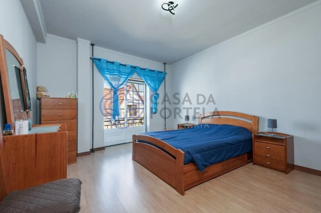 Apartamento T3 para Venda em Bombarral e Vale Covo Foto 30