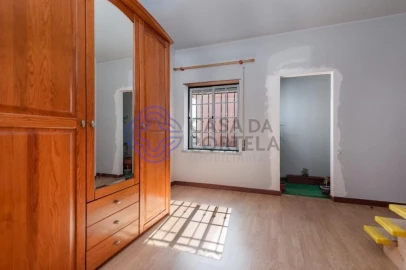 Apartamento T3 para Venda em Bombarral e Vale Covo