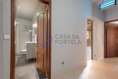 Apartamento T3 para Venda em Bombarral e Vale Covo