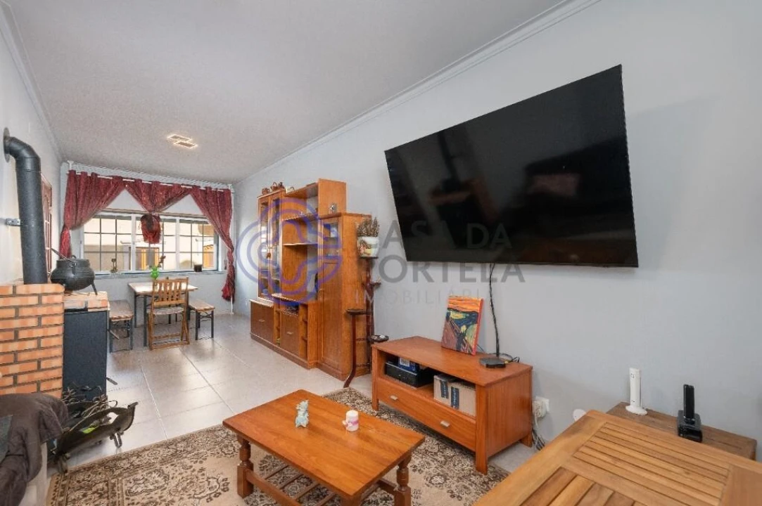 Apartamento T3 para Venda em Bombarral e Vale Covo Foto 12