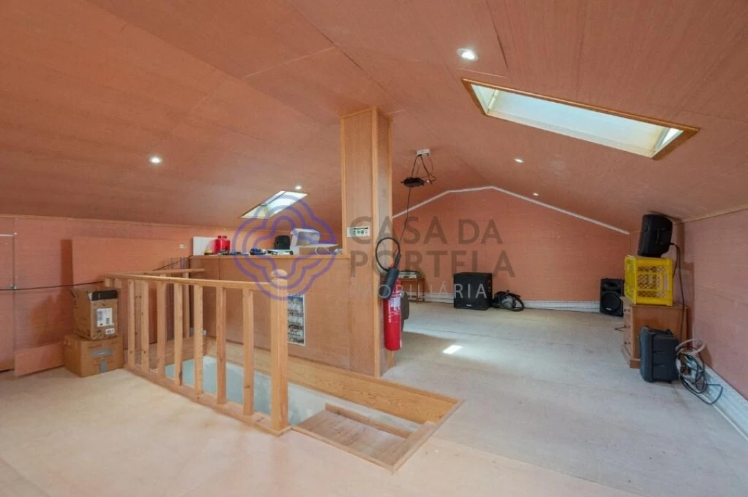 Apartamento T3 para Venda em Bombarral e Vale Covo Foto 24