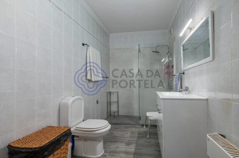 Apartamento T3 para Venda em Bombarral e Vale Covo Foto 18