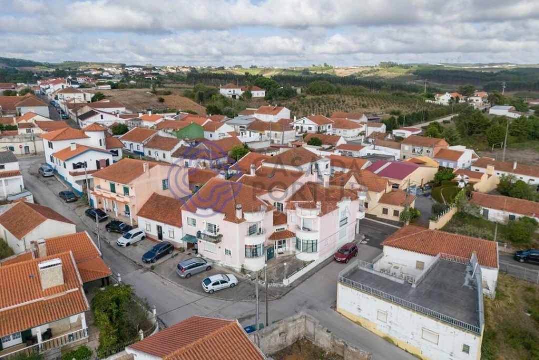 Apartamento T3 para Venda em Bombarral e Vale Covo Foto 2