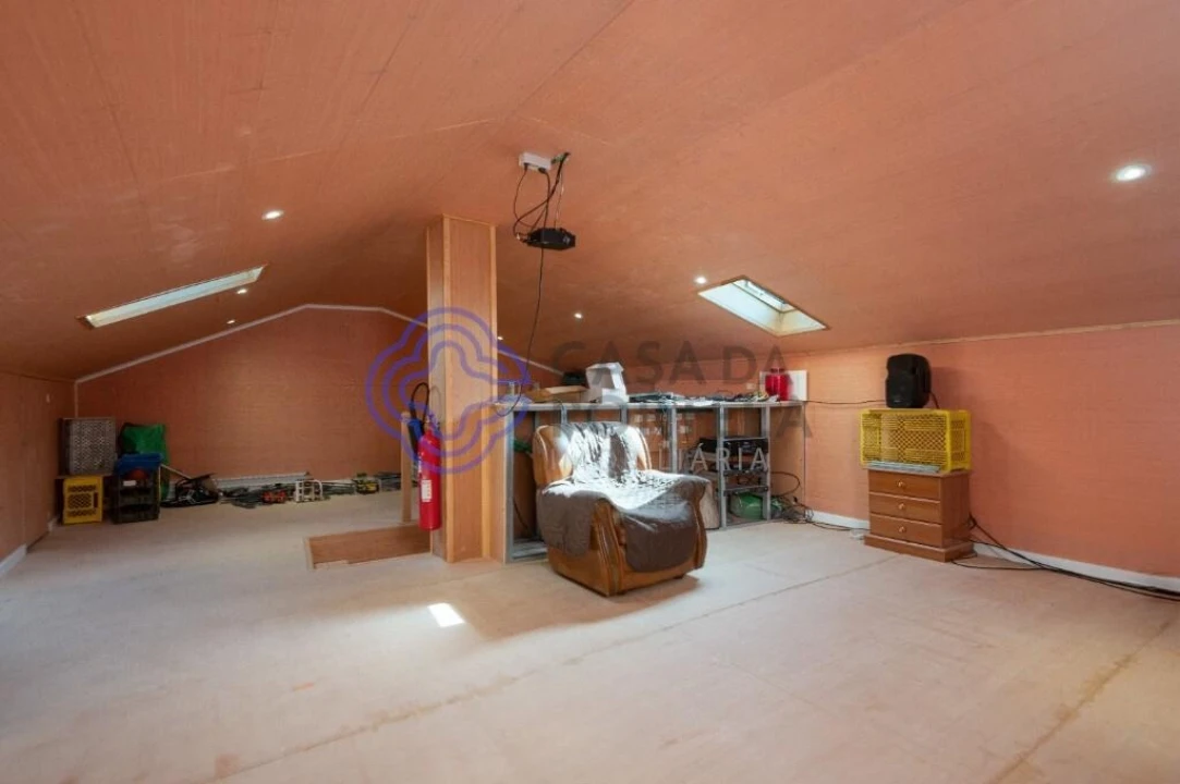 Apartamento T3 para Venda em Bombarral e Vale Covo Foto 25