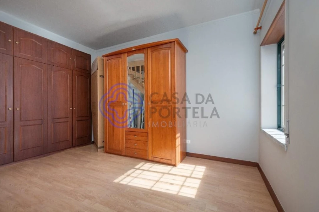 Apartamento T3 para Venda em Bombarral e Vale Covo Foto 21