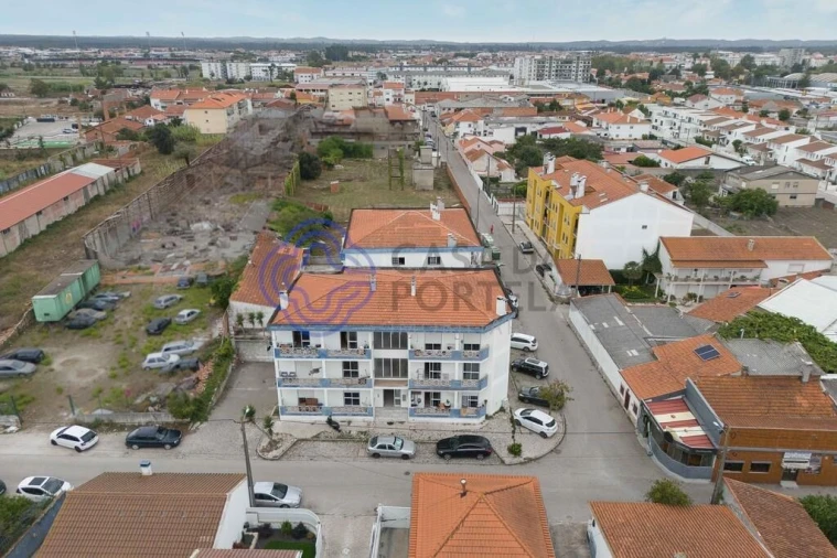 Apartamento T3 para Venda em Marinha Grande Foto 4