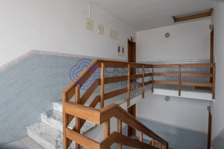 Apartamento T3 para Venda em Marinha Grande Foto 12