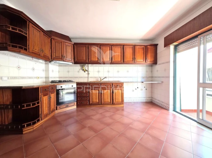 Apartamento T3 para Venda em Nossa Sra de Fatima Foto 3