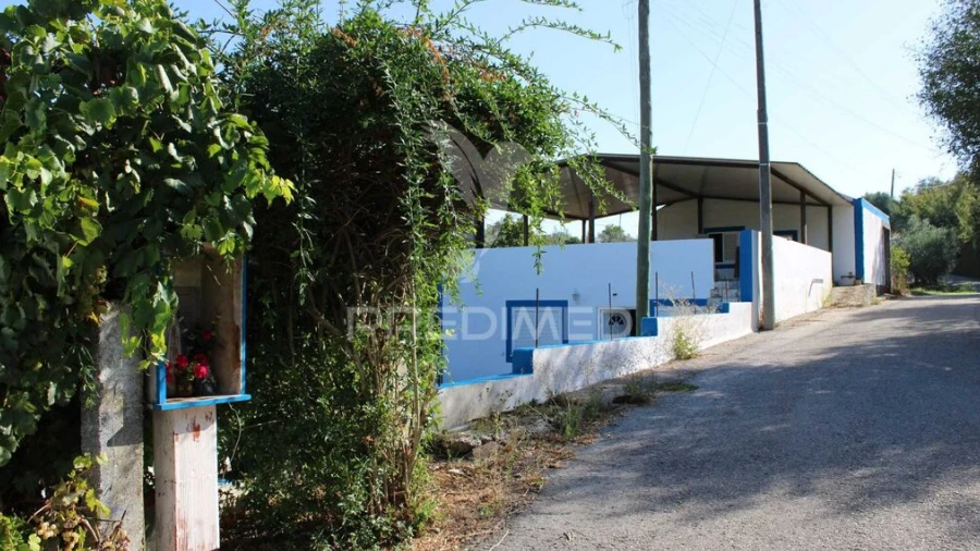 Moradia T3 para Venda em Olalhas