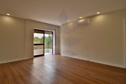 Apartamento T3 para Venda em Braga (São José de São Lázaro e São João do Souto)