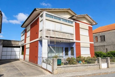 Moradia T5 para Venda em Bustos, Troviscal e Mamarrosa