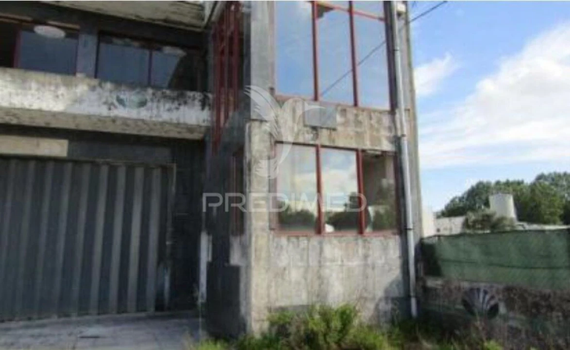 Armazém para Venda em Fiães Foto 5