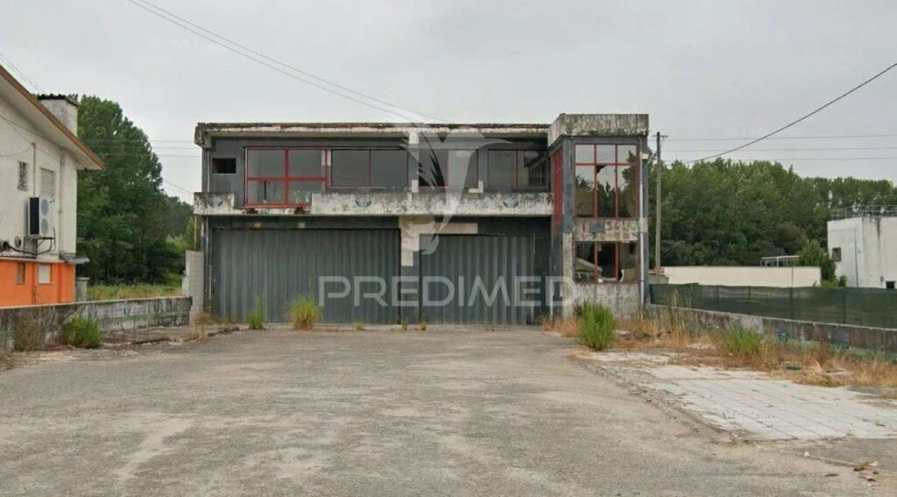 Armazém para Venda em Fiães Foto 13