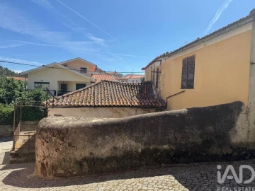 Moradia T3 para Venda em Pinheiros e Vale de Figueira
